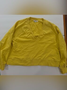 Scalpers Women’s V Sweater